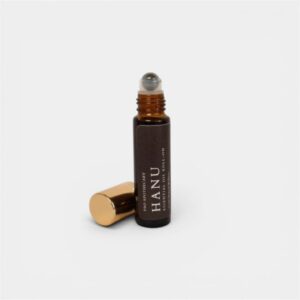 Lemon balm & frankincense essential oil roller for reflectio